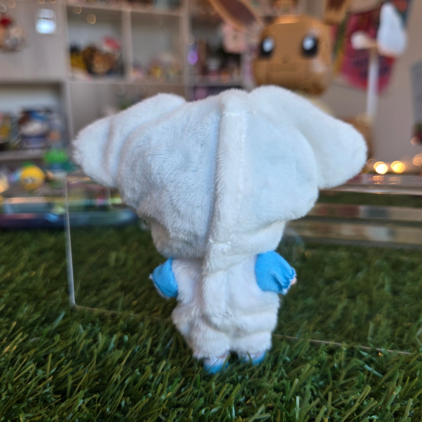 lol surprise figure (flying puppy plush)