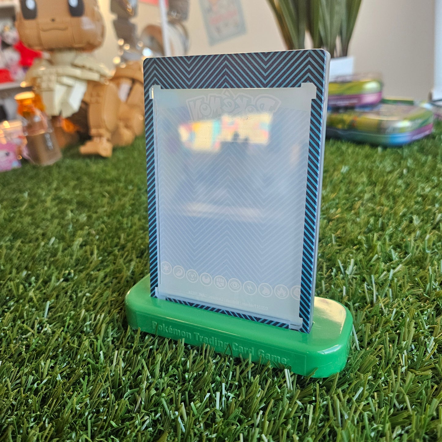 pokemon card holder (green)