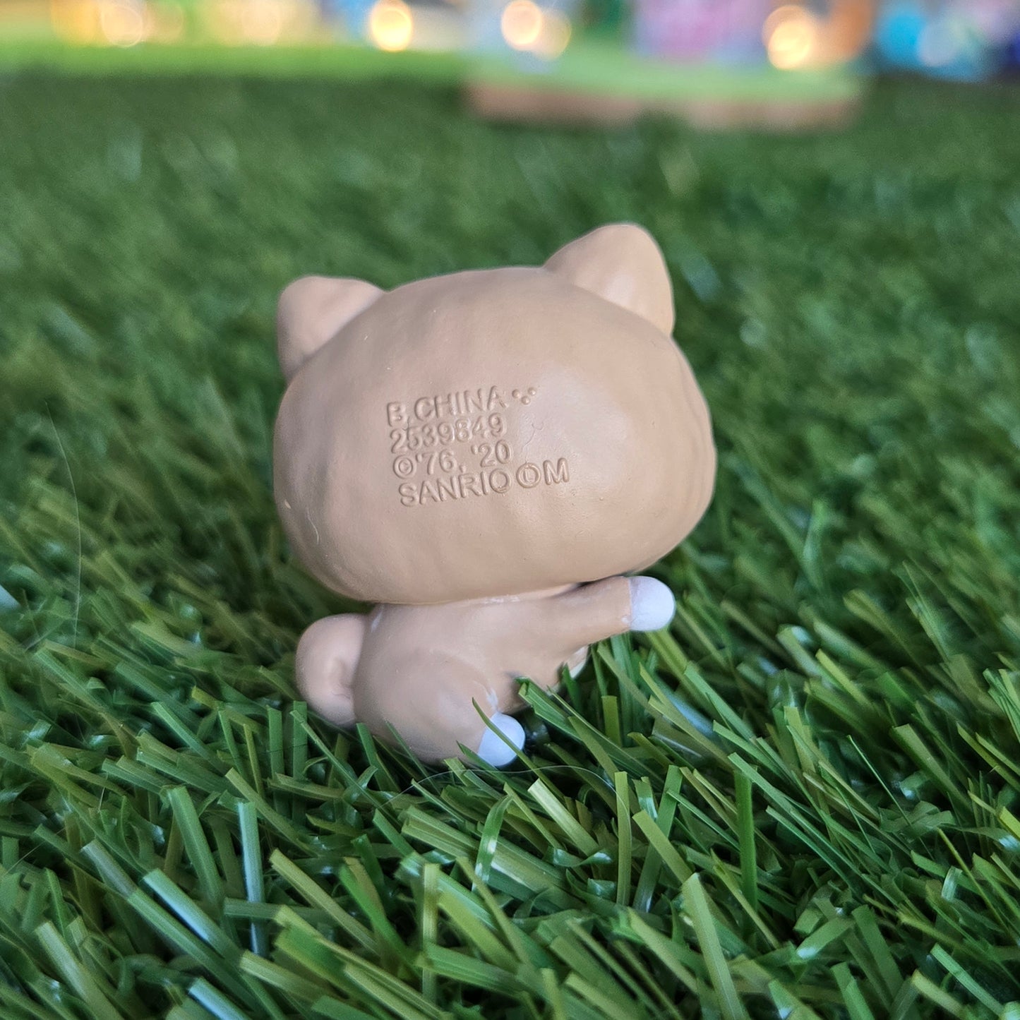hk dog figure
