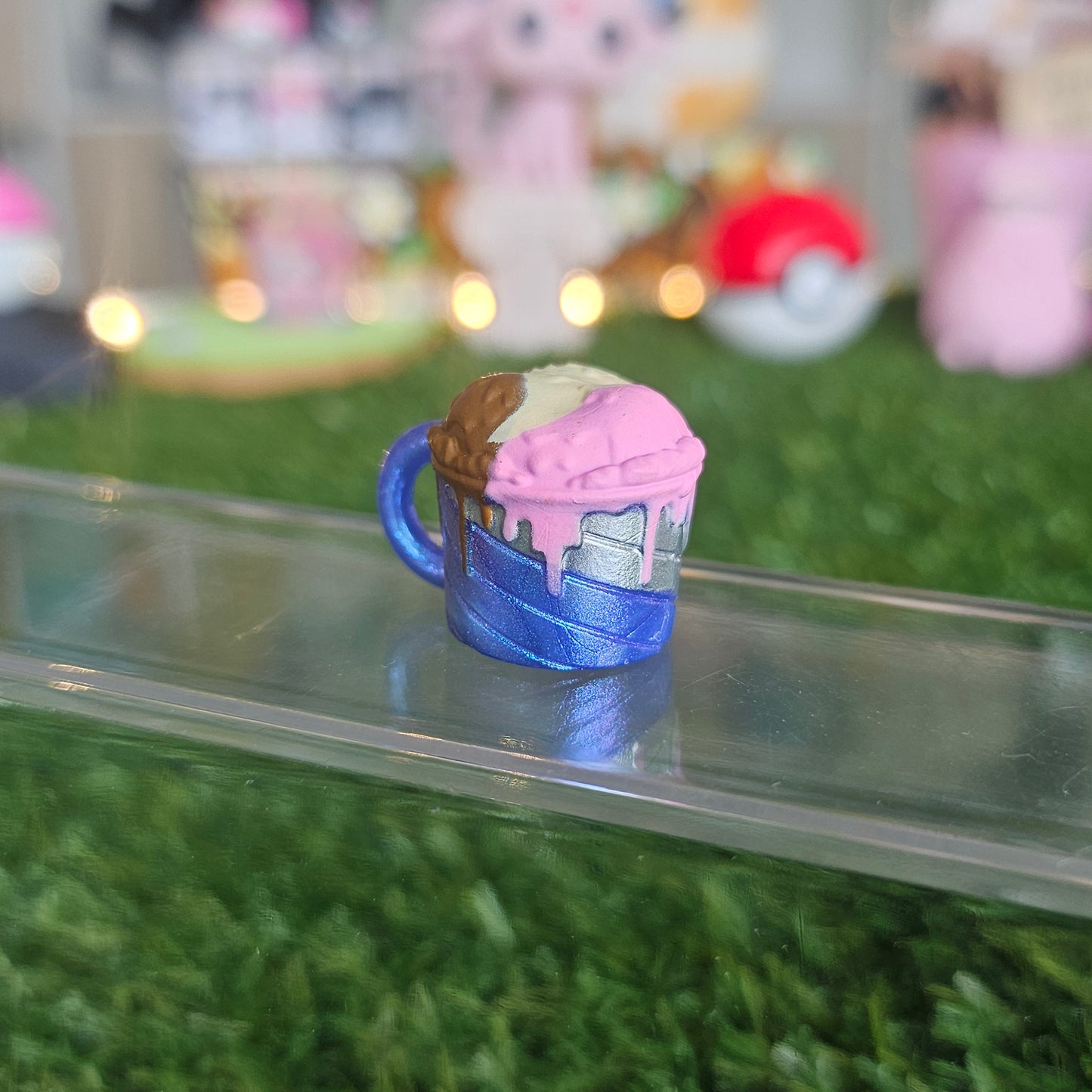 ice cream accessory