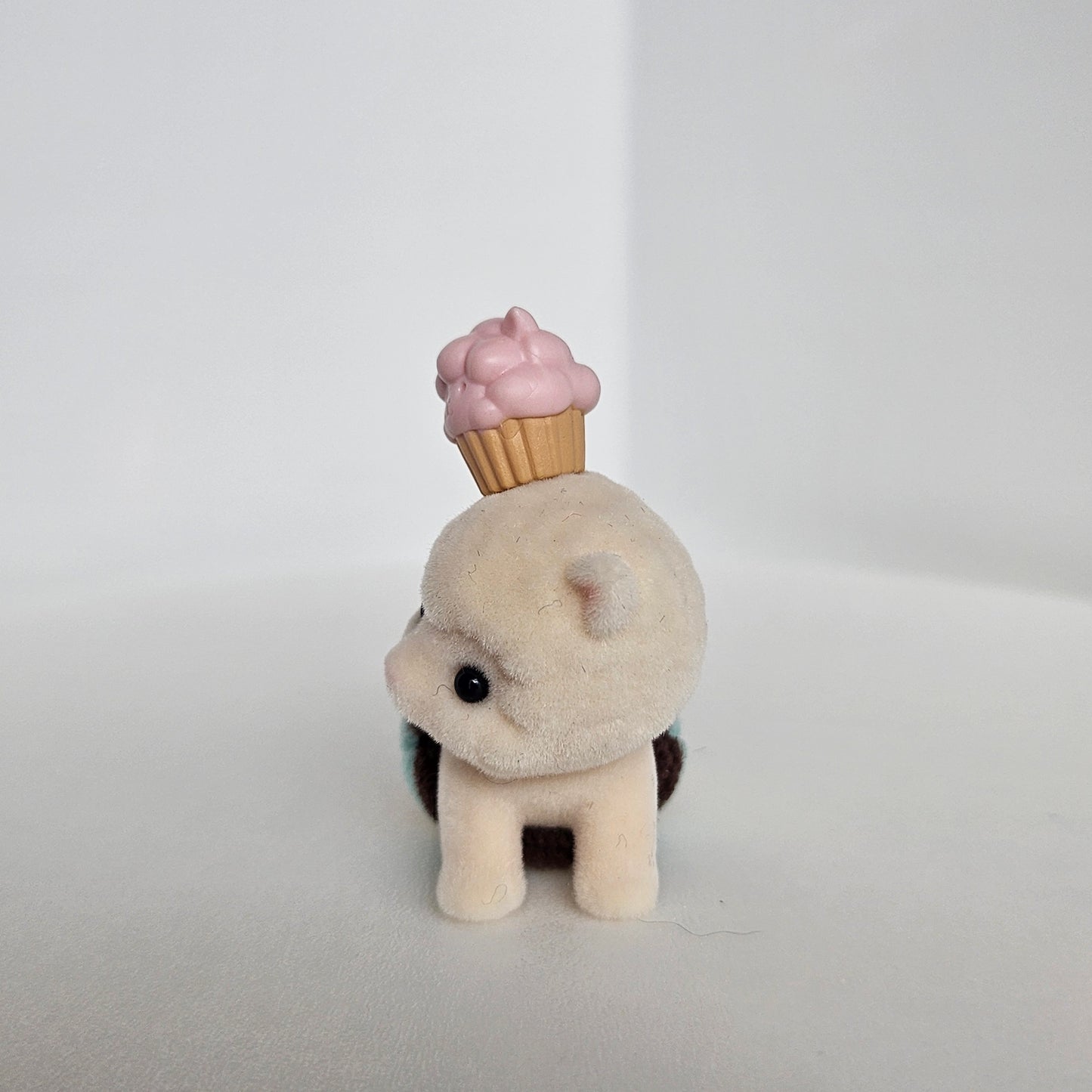 sheep cupcake hat