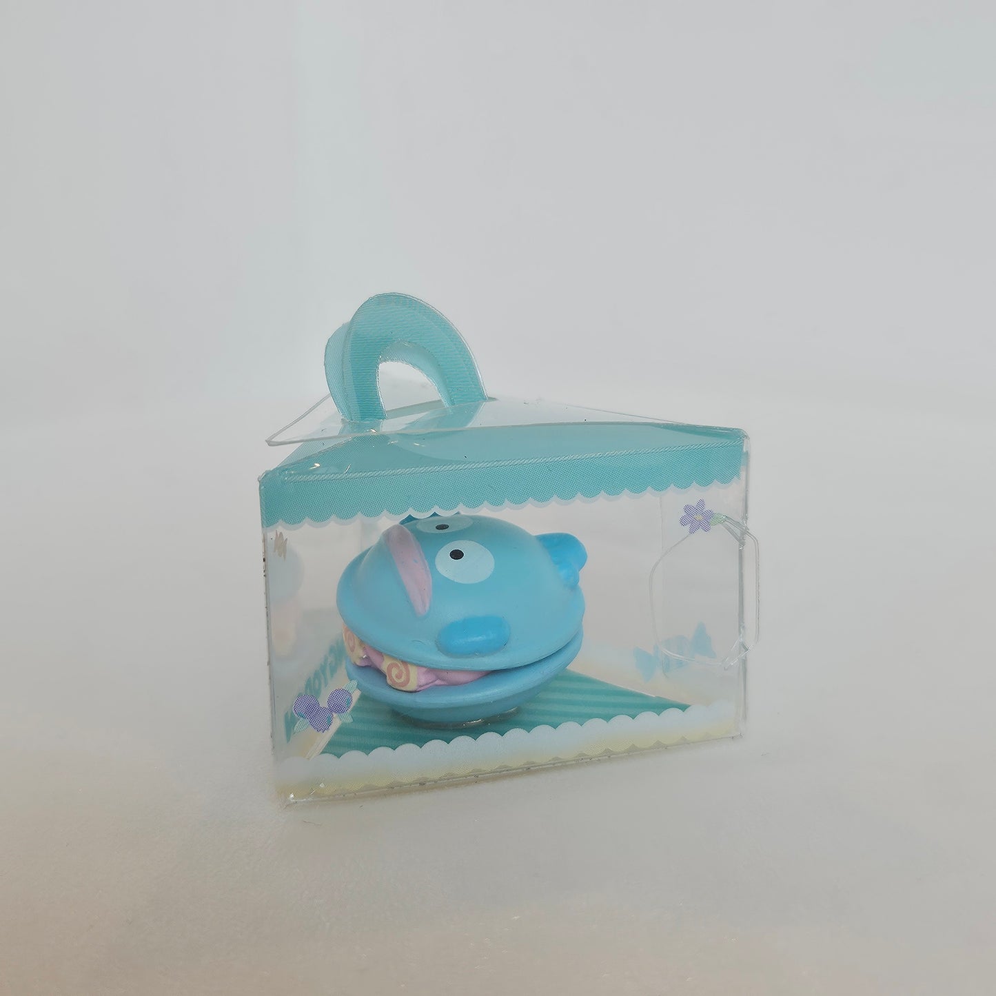 fish macaron