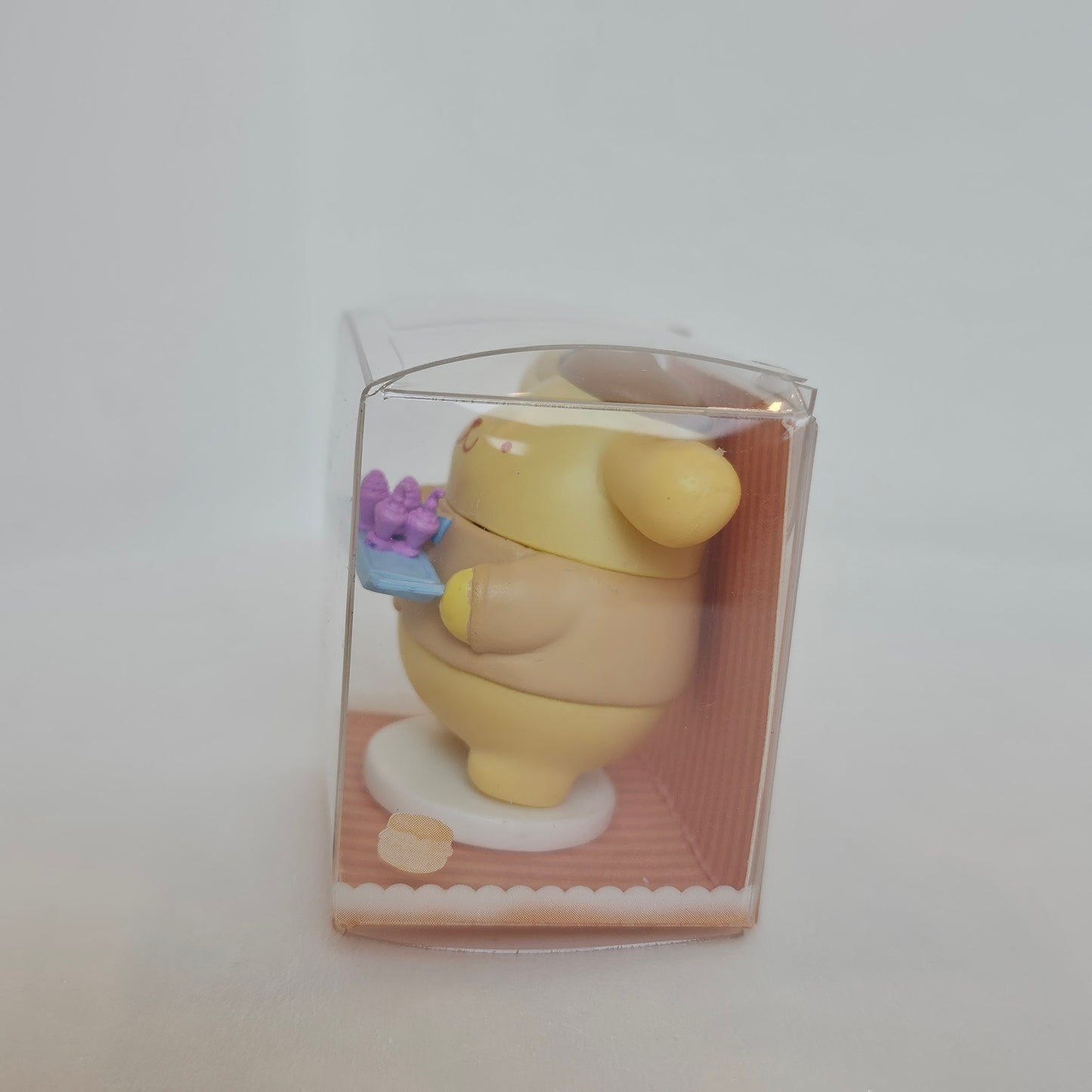 pudding dog boxed figure