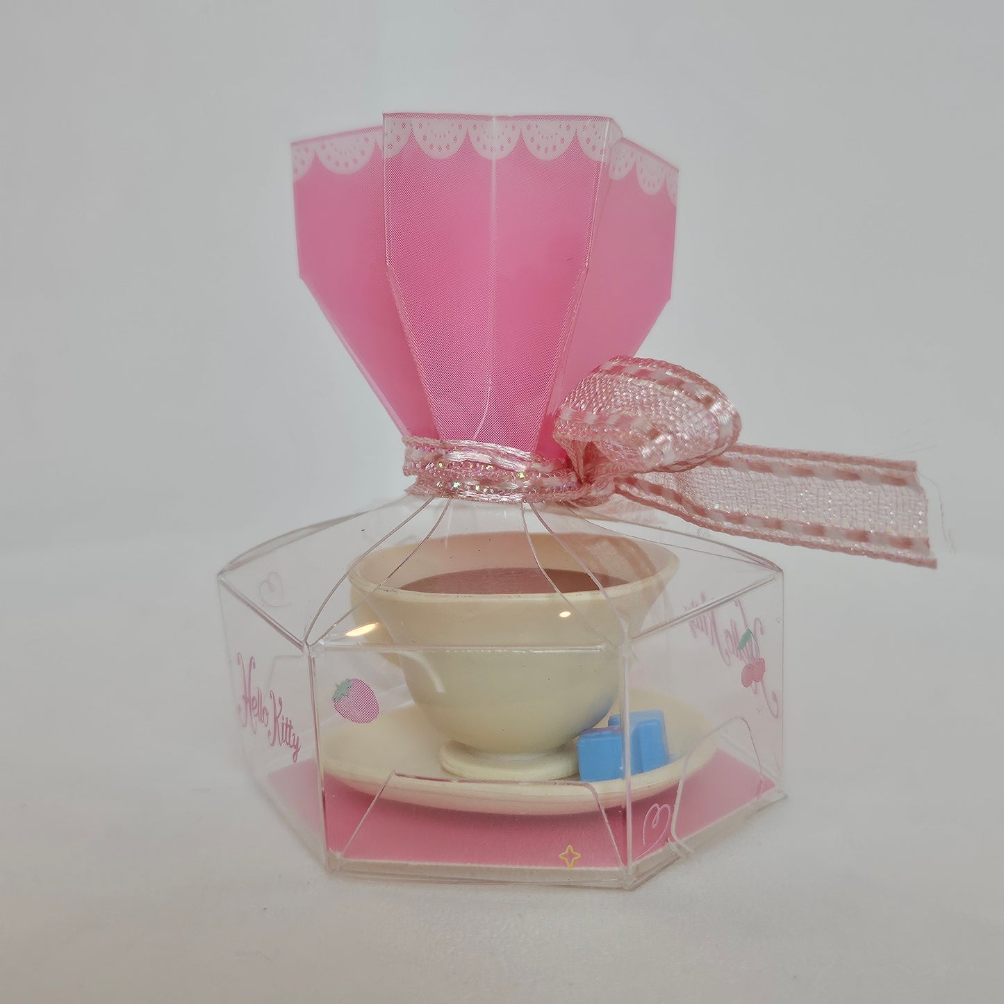 hk tea cup