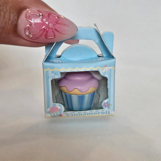 flying puppy cupcake