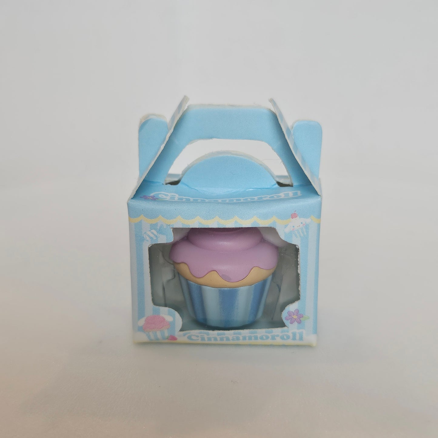 flying puppy cupcake