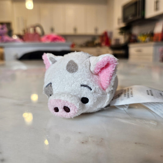 pig plushie (tsum tsum)