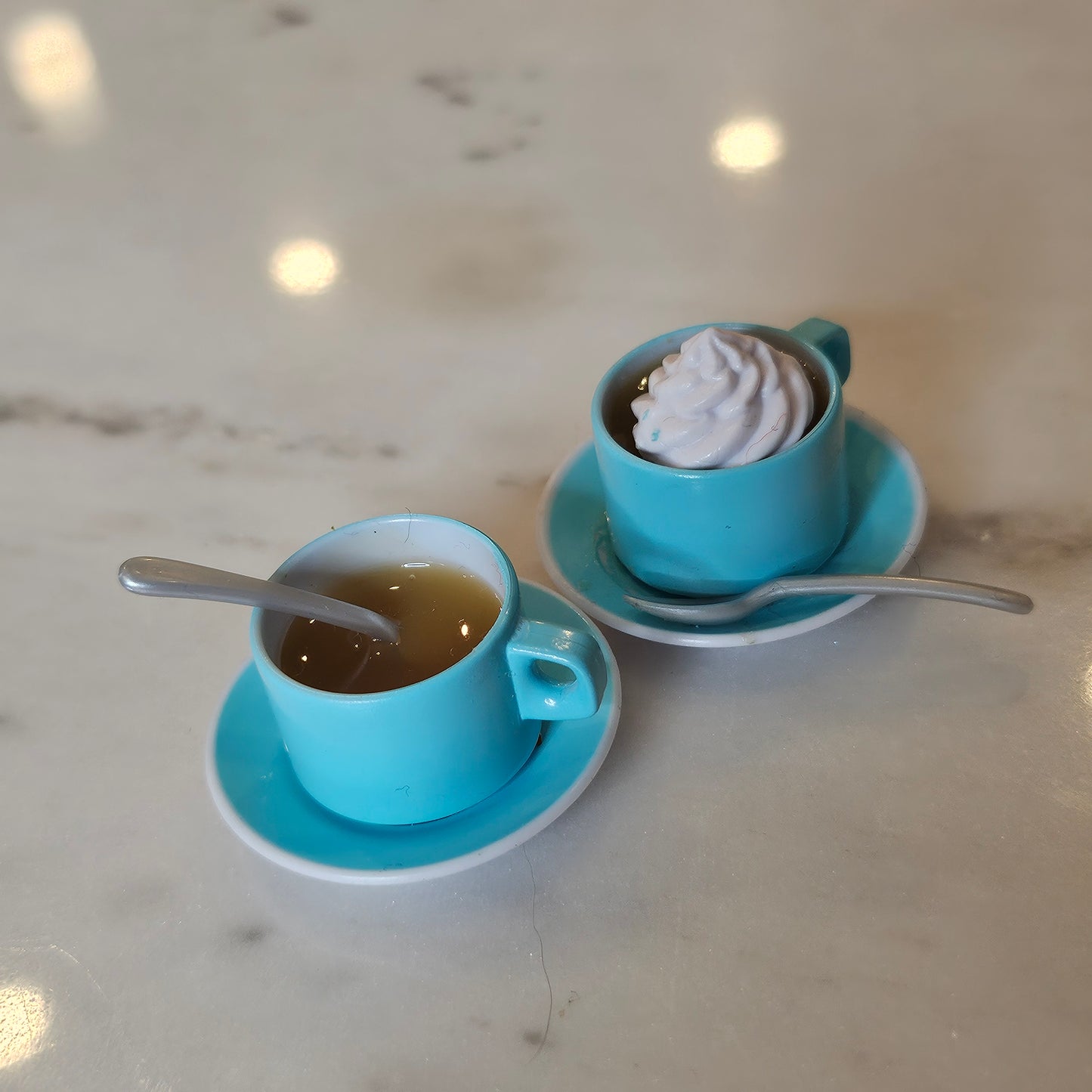 pair of coffees miniature