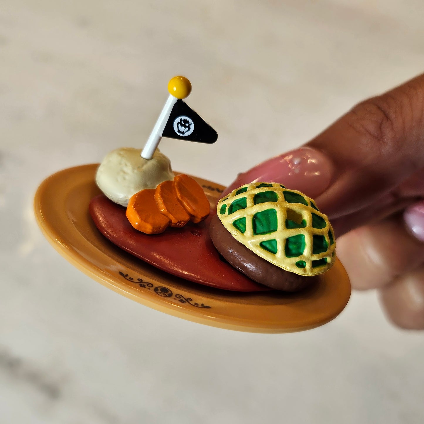 tiny meal