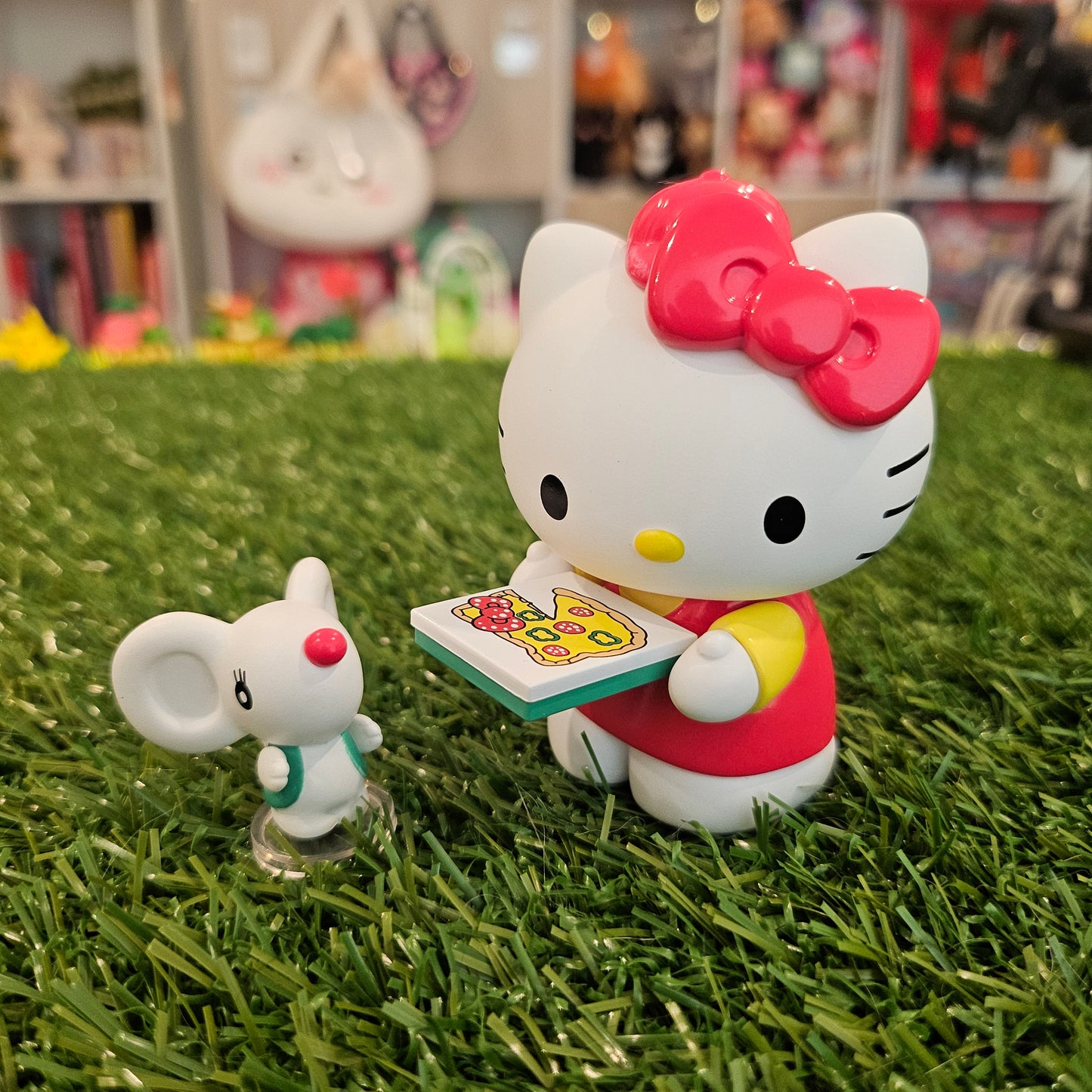 hk pizza shop diary figure