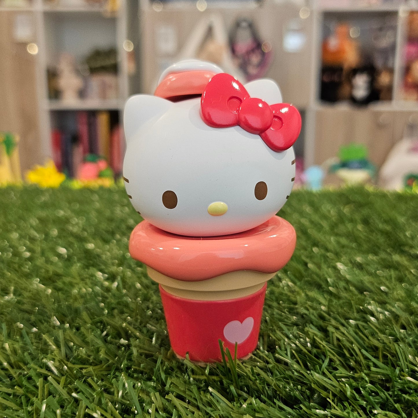 hk magnetic ice cream figure