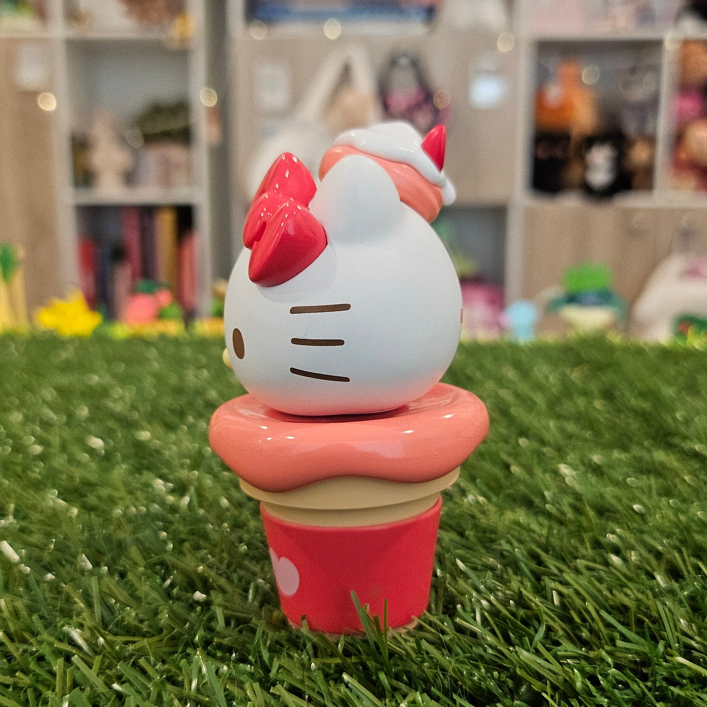 hk magnetic ice cream figure