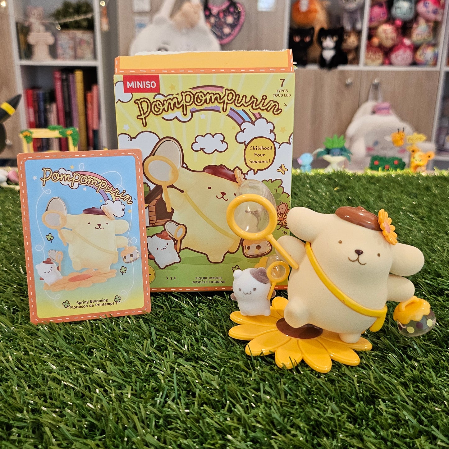 pom and muffin figure