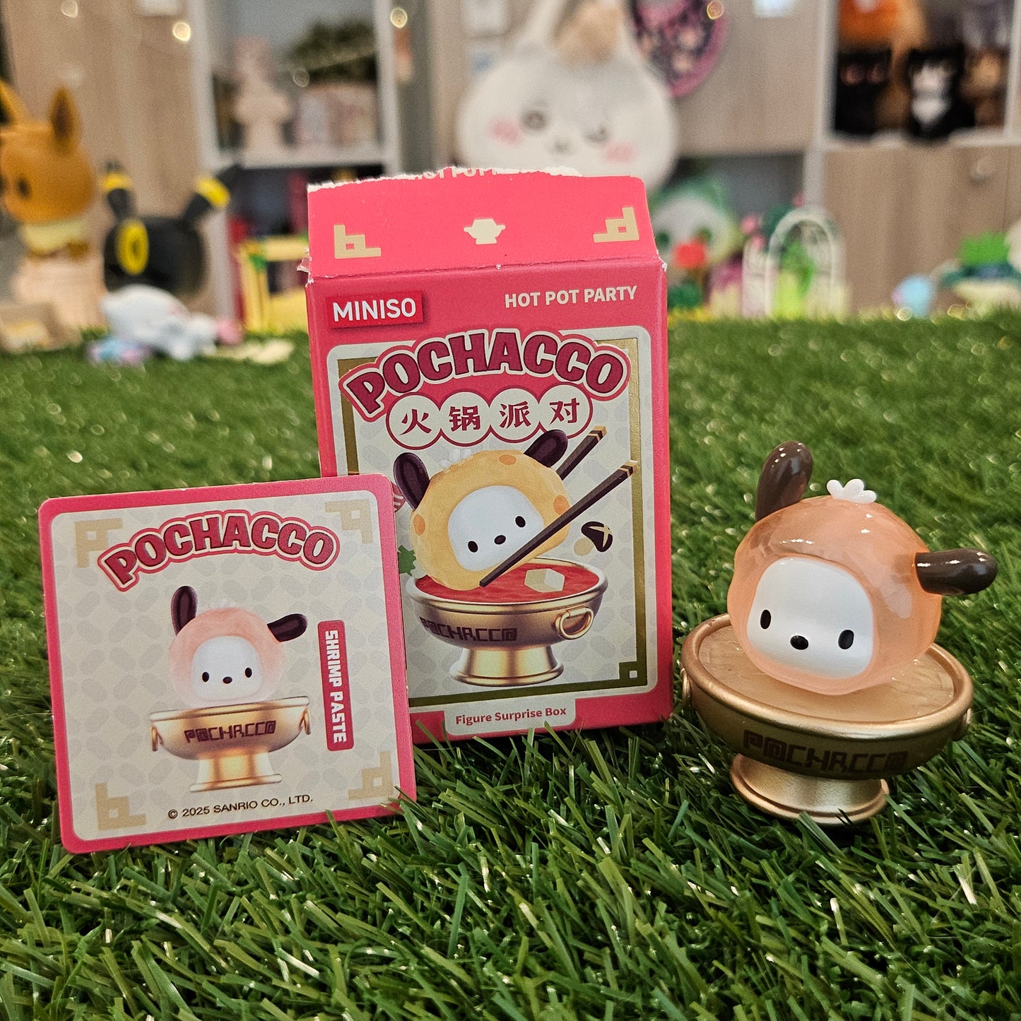 sporty puppy shrimp hot pot figure