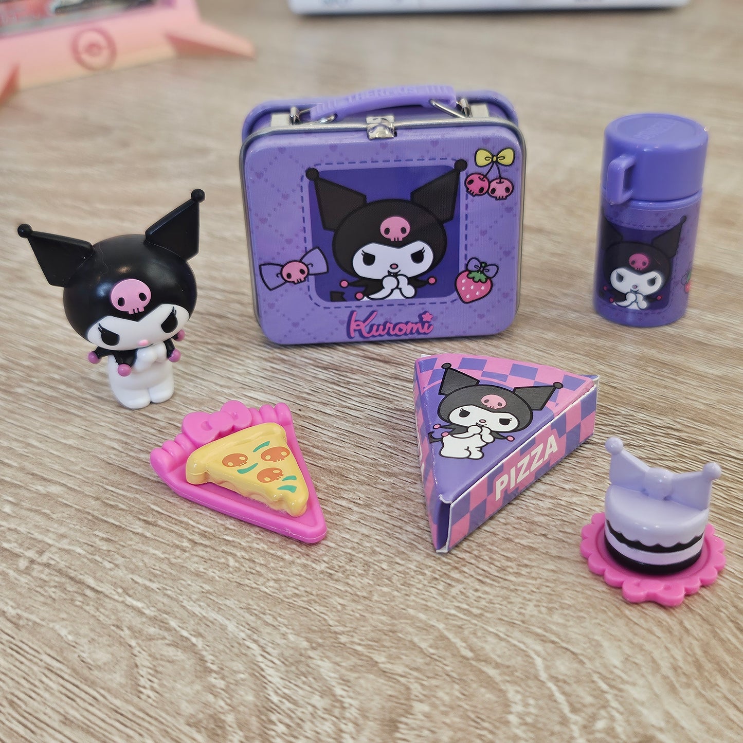 cheeky but charming lunchbox