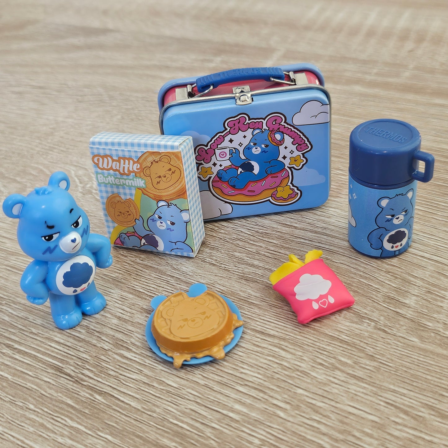 blue bear unchbox