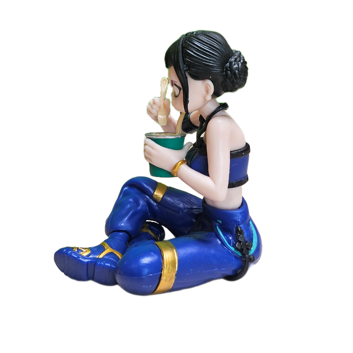 zoey ramen sitter