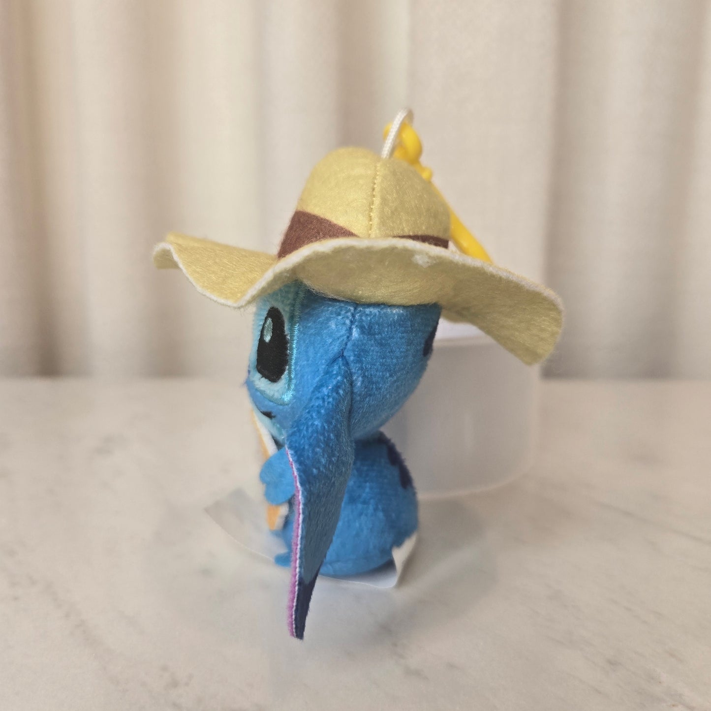 sunhat plush keychain