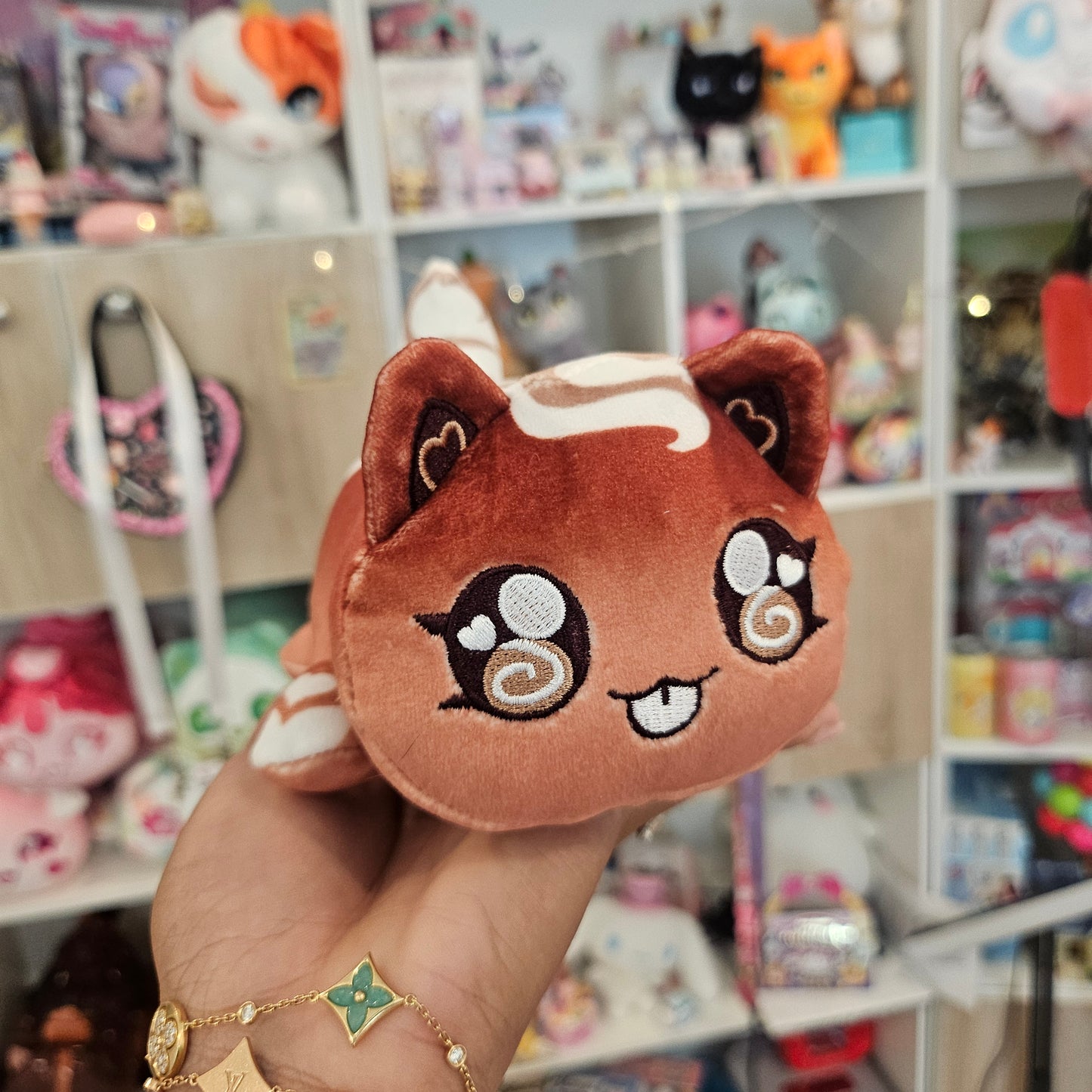 LATTE aphmau meemeow blind box plush