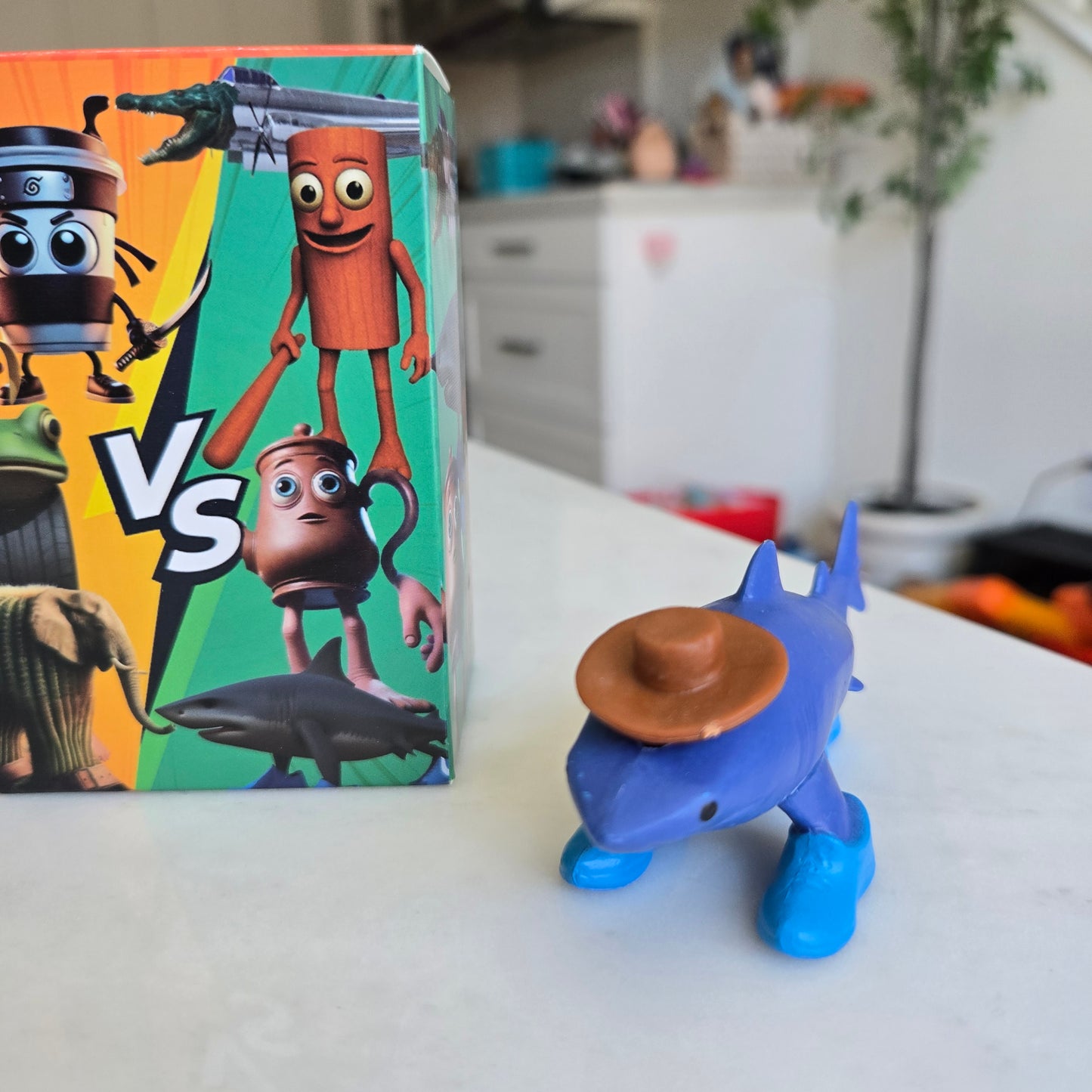 tralalero tralala figure and cards
