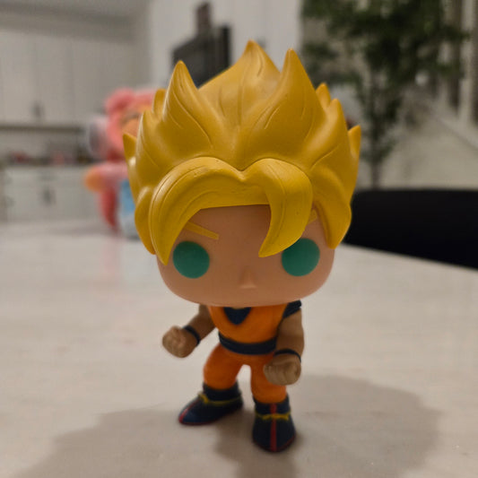 super saiyan goku pop