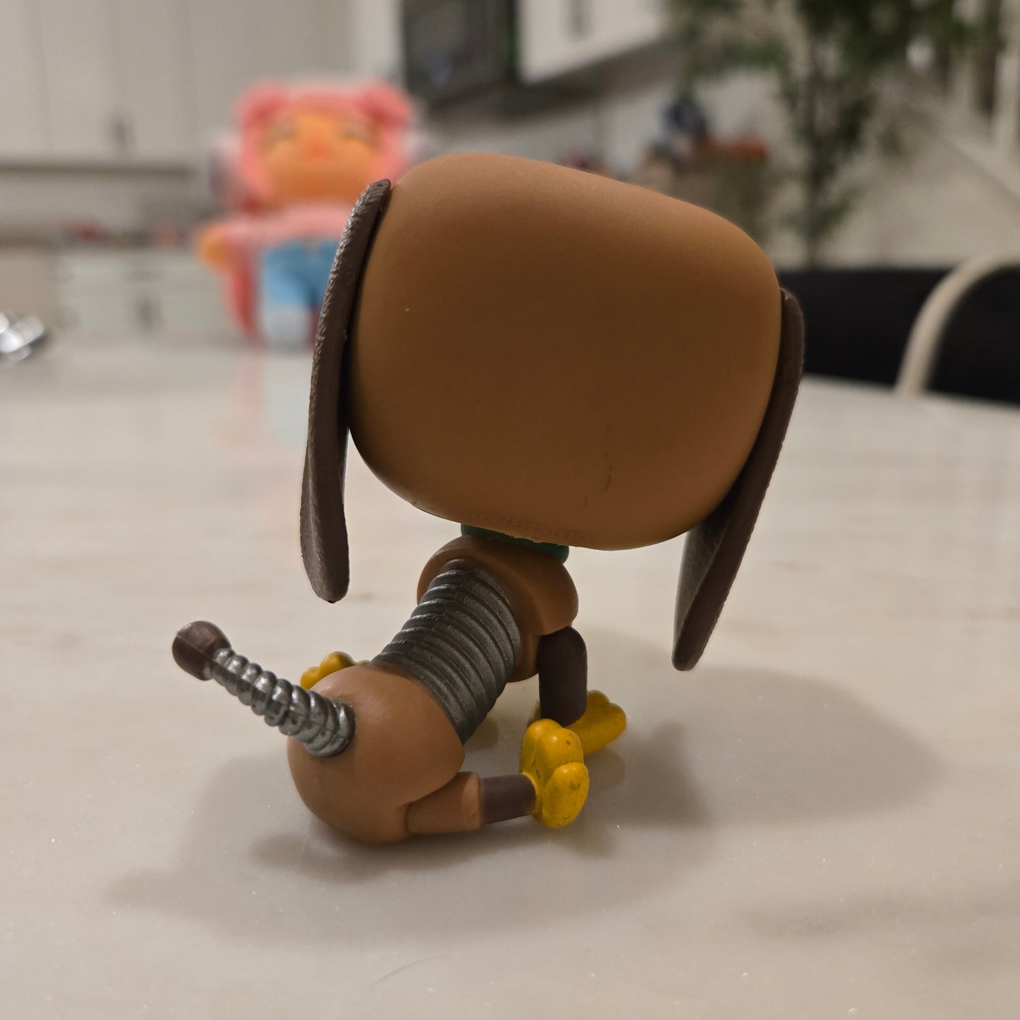 stretchy dog pop